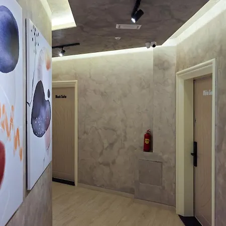 446 Black Luxury * Σκόδρα