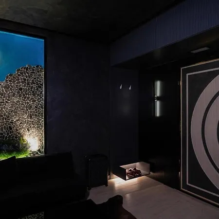 Διαμέρισμα 446 Black Luxury Σκόδρα