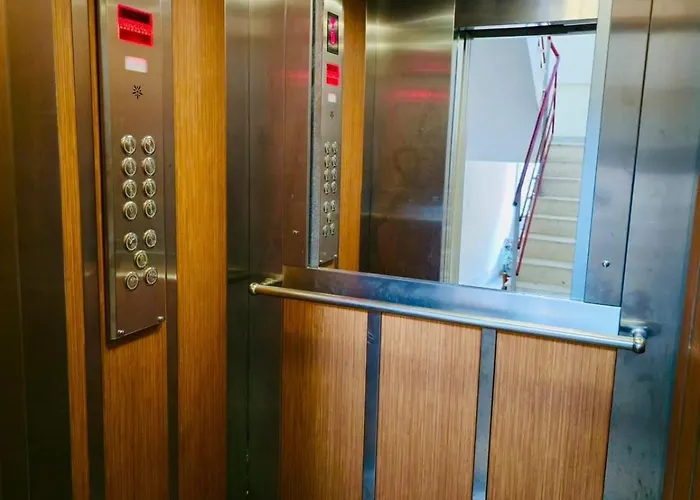 446 Black Luxury Διαμέρισμα *